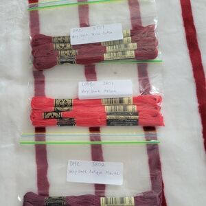 DMC Embroidery Floss Set - Red and Pink Shades
